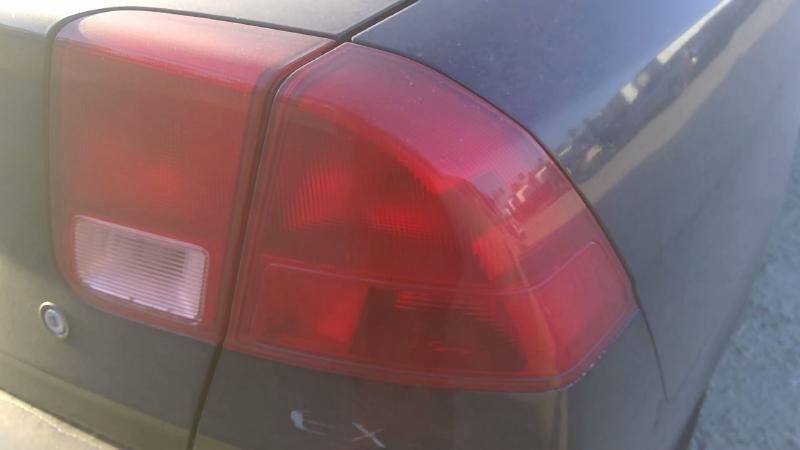 Tail Light Assembly HONDA CIVIC Right 01 02