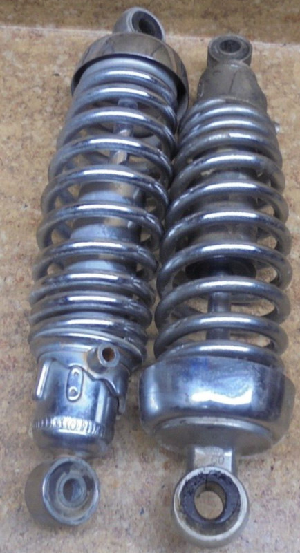 1986 Yamaha XV700 XV 700 C Virago Rear Back Chrome Shocks Suspension Absorbers