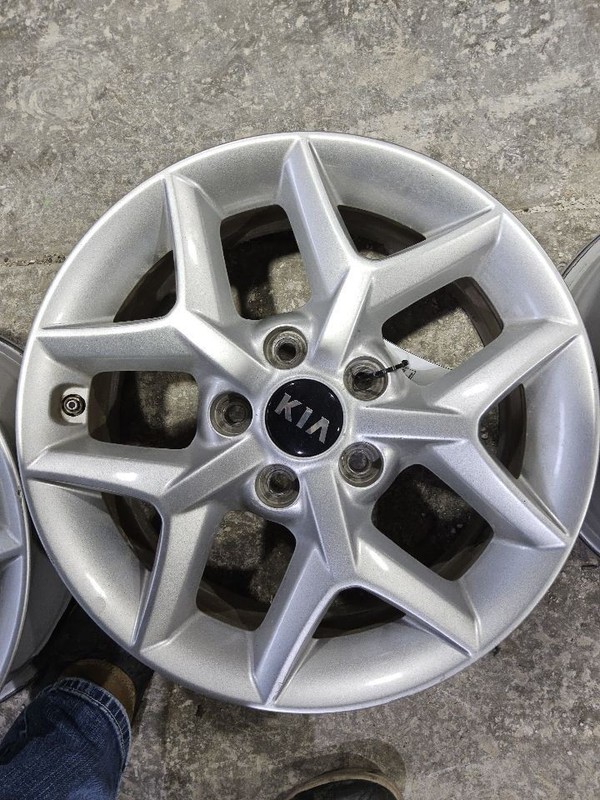2020-2025 Kia Soul Wheel Rim 16x6-1/2 Alloy 5 Y Spoke Gasoline Model