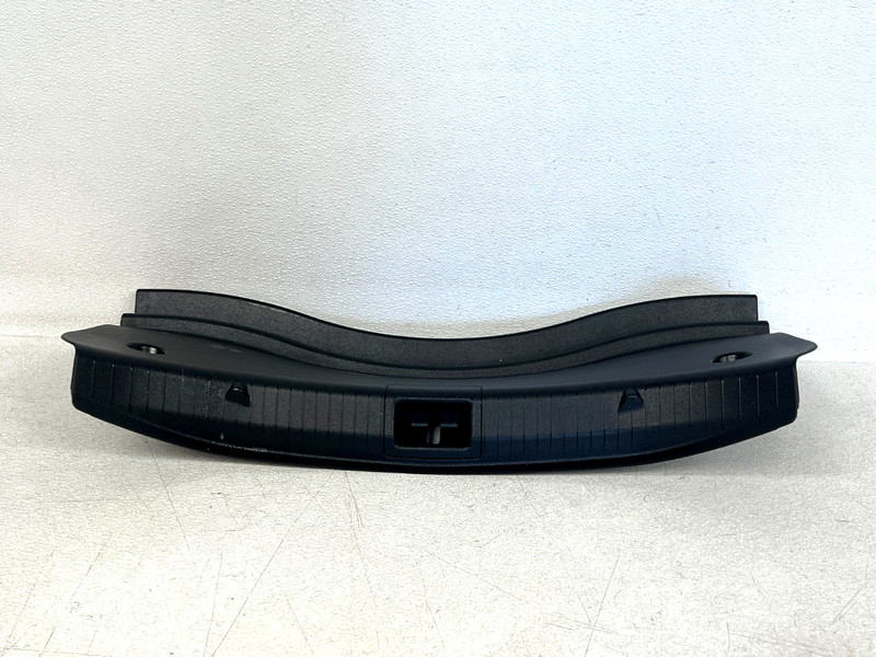 ⭐14-19 MERCEDES-BENZ CLA250 REAR TRUNK SCUFF PLATE COVER TRIM PANEL OEM LOT2745