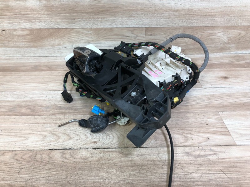 MERCEDES BENZ OEM W221 S550 S600 FRONT DRIVER SIDE DOOR ACTUATOR LATCH LOCK 3
