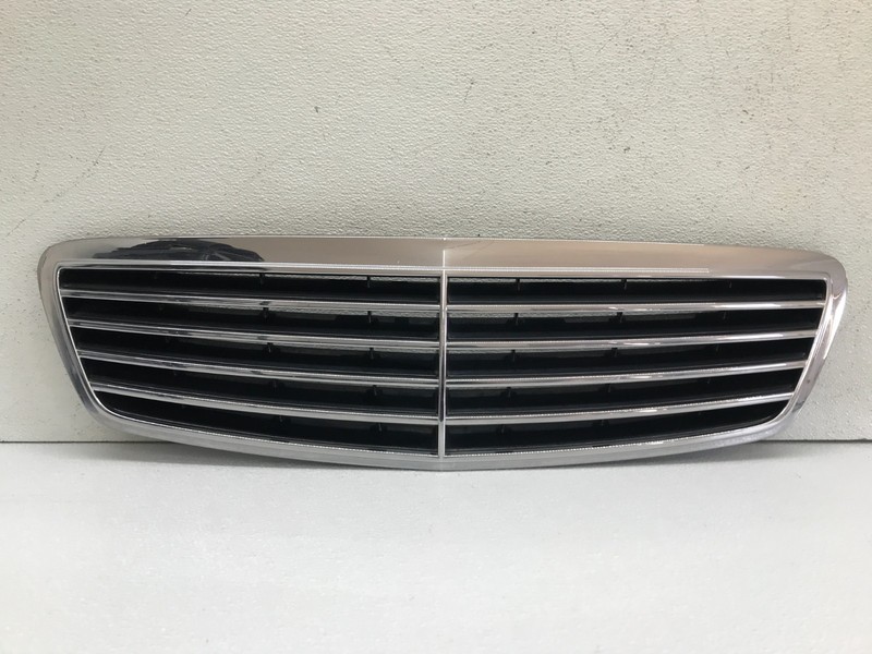 00-02 Mercedes W220 S500 Hood Chrome Center Grille Grill A2208800383 OEM