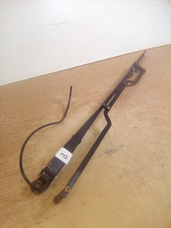 Sprague/Peterbilt 379 LH Wiper Arm