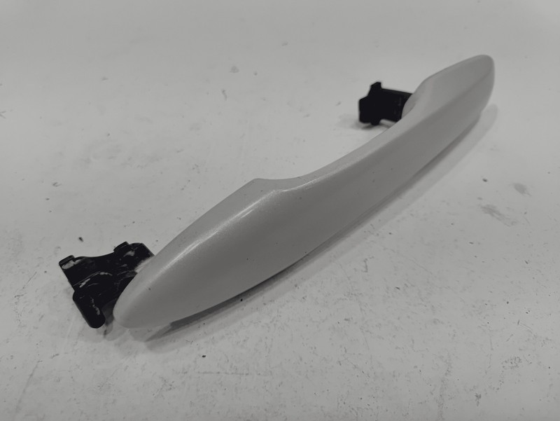 2018-2025 TOYOTA CAMRY REAR PASSENGER SIDE DOOR EXTERIOR HANDLE WHITE 2PS OEM