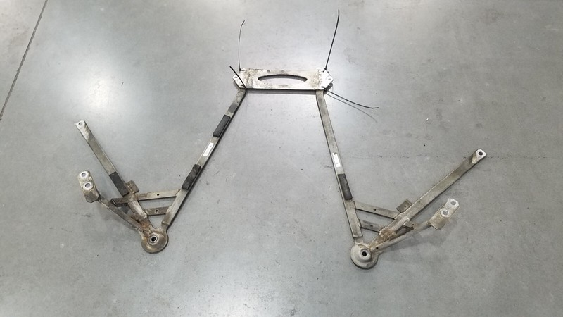 2018 BMW M3 F80 Rear Suspension Frame Reinforcement Bars #9817 F2