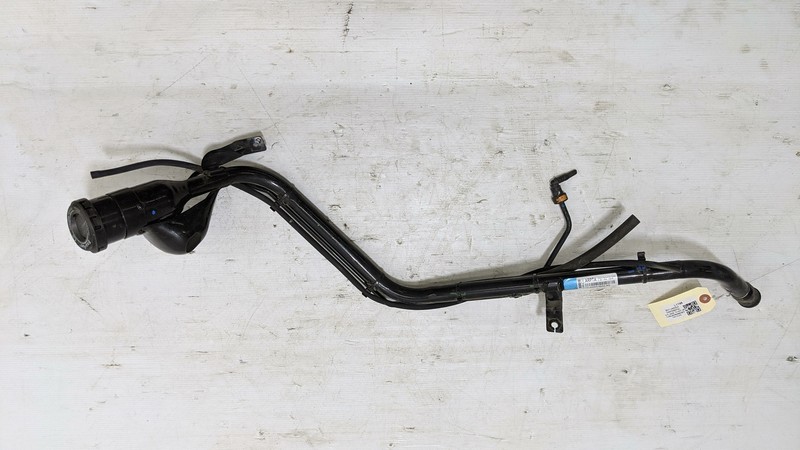 Fuel Gas Filler Neck DG93-9034 2017 Lincoln Continental 3.7L AWD 2018 2019 2020