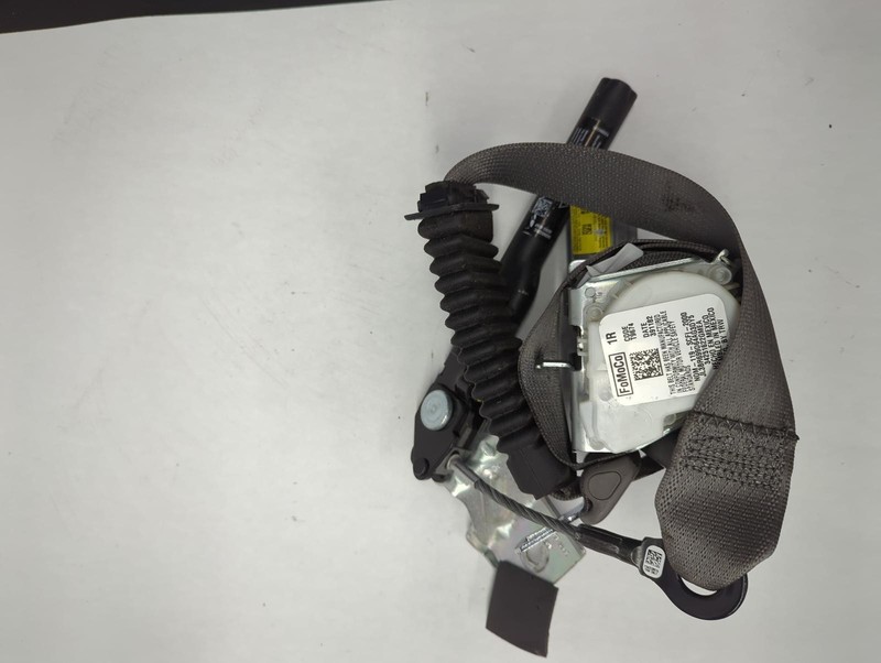 18-'20 FORD F150 Regular Cab Front Seat Belt passenger retractor OEM
