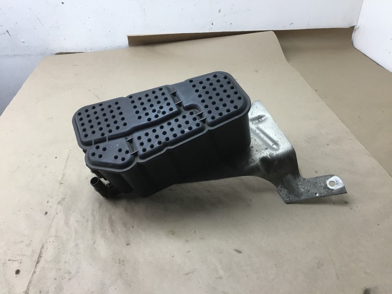 Audi A8 A8L D5 2019 Evaporator Fuel Vapor Reservoir Canister 19-23 ; :O