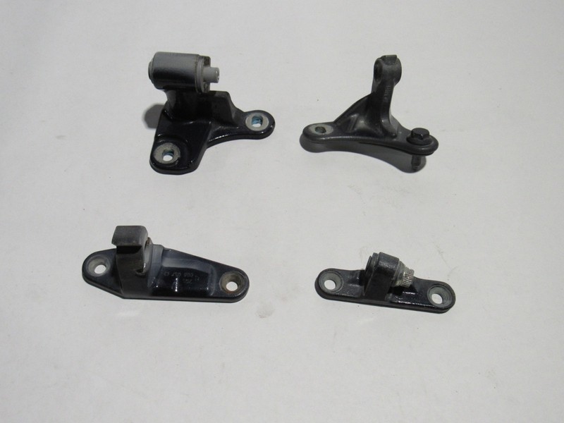 Mercedes SLK55 R171 2006 Front Left Driver Door Upper Lower Hinges Set 04-11 *