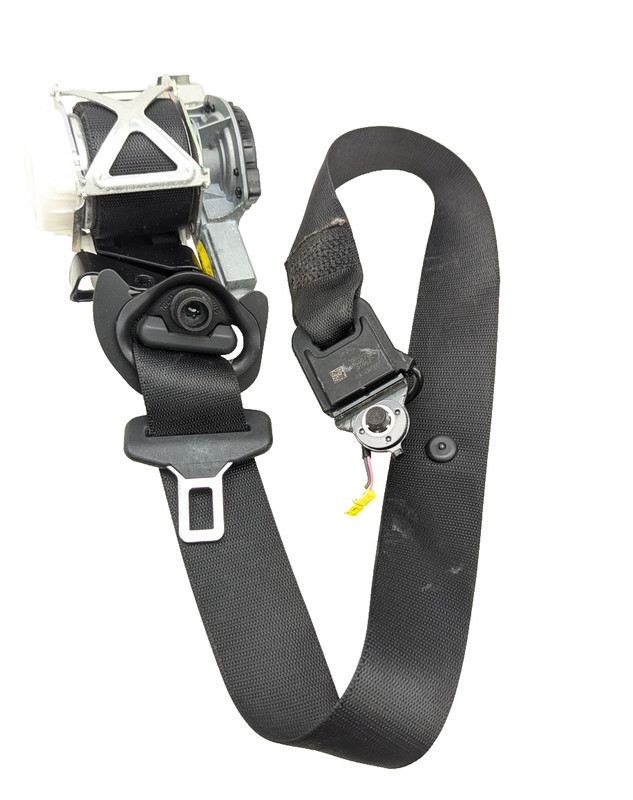 08-14 Mercedes W204 C300 C350 C250 Front Right Passenger Seat Belt Black OEM