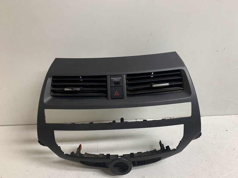 2010-2012 Honda Crosstour Radio Stereo 6 Disc CD NON-NAV HVAC Bezel Trim Cover