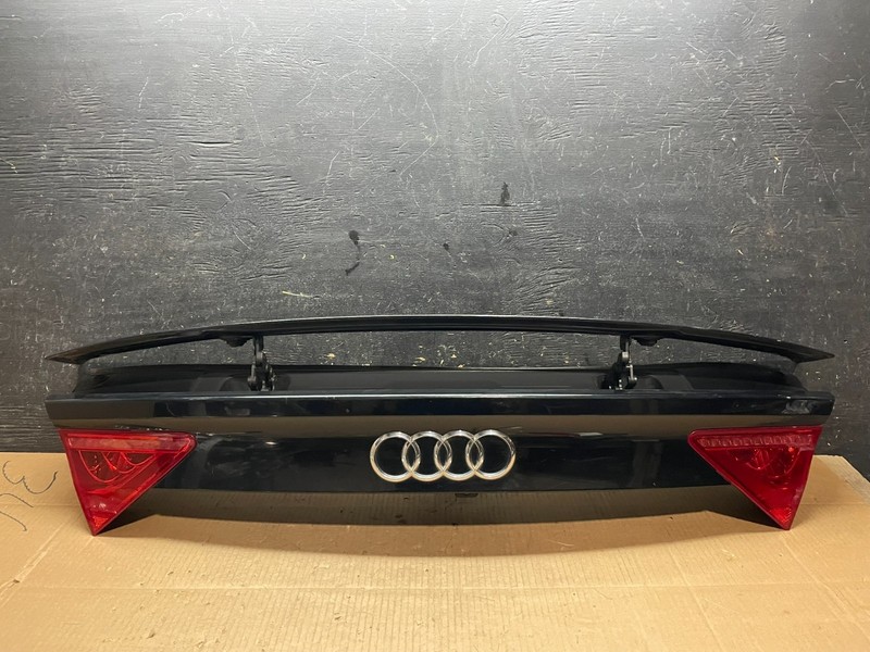 2012-2015 Audi A7 S7 Liftgate Trunk Lid Spoiler W/ Tail light Camera Y1795