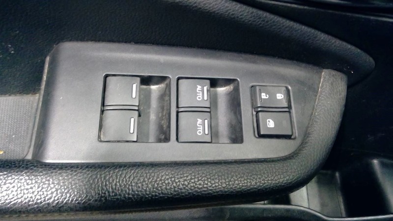 Driver Front Door Switch Driver's Lock And Window Fits 19-23 PASSPORT 1713984