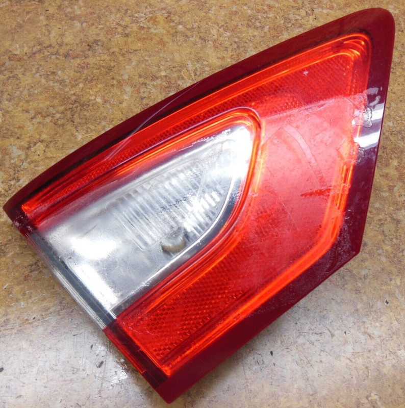 2016 Ford Fusion 2.5L 2.5 L Left Rear Back Turn Signal Light Brake Tail Trunk 16