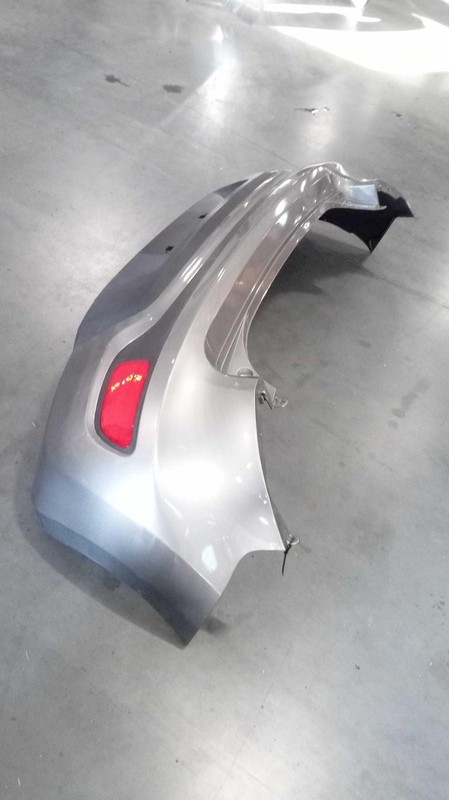 2012-2013 KIA Soul Grey Bumper Assembly OEM 866112K500 137K Miles