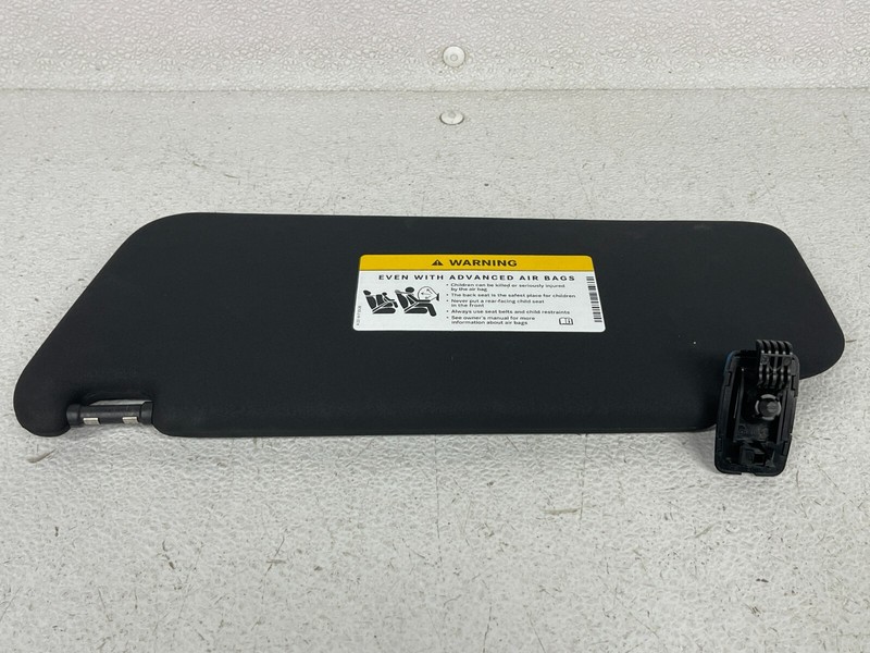 ⭐2012-2014 MERCEDES BENZ C-CLASS W204 FRONT RIGHT SUN VISOR BLACK OEM LOT2299