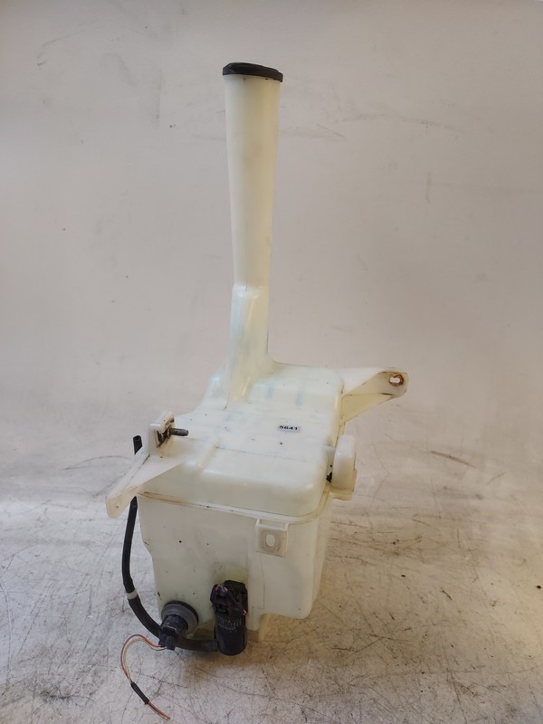 2004-2006 LEXUS ES330 Windshield Wiper Fluid Reservoir Tank Bottle w/ Pumps OEM
