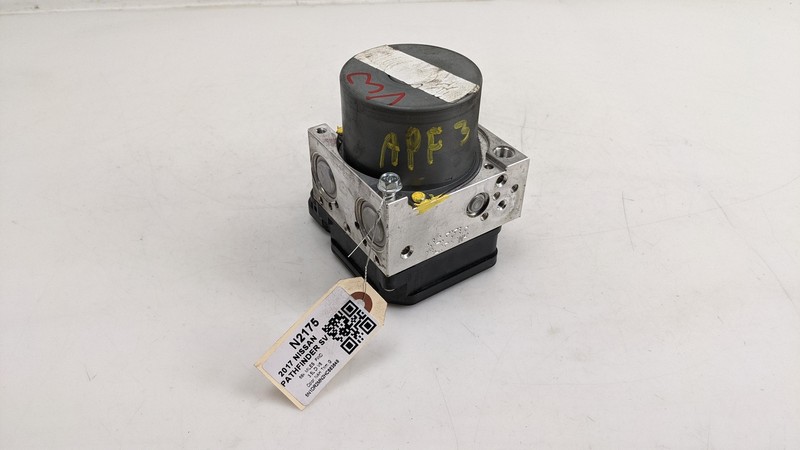 ABS Anti Lock Brake Pump Module 2017 Nissan Pathfinder SV 47660-6KA1D 2018