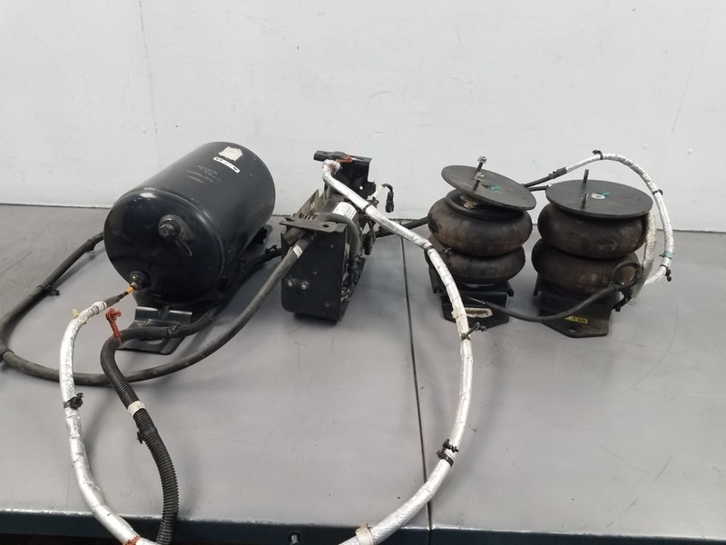 2018 Ram 3500 Laramie DRW Diesel 4x4 OEM Rear Air Ride System - * #5222 V10