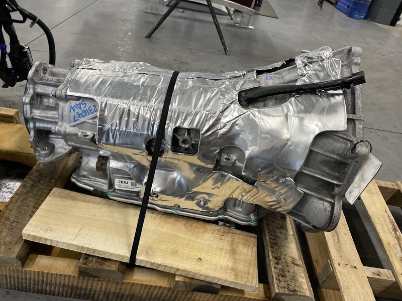 22-'23 CHEVROLET SILVERADO 1500 Auto Transmission 4x4 5.3L 16k miles 6 Mo Wnty!