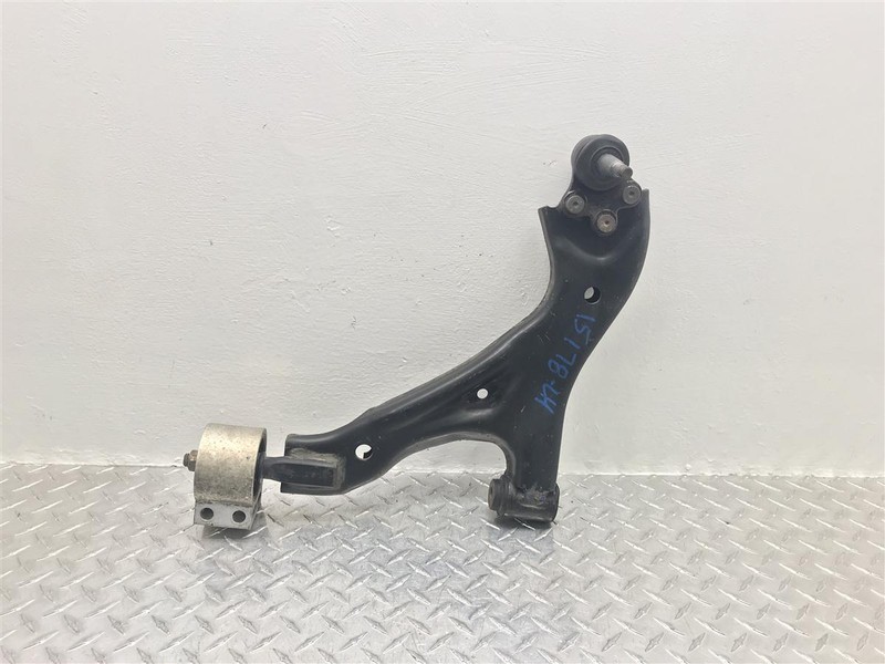 04 05 SATURN VUE 3.5L DRIVER FRONT LOWER CONTROL ARM OEM 512-01390L