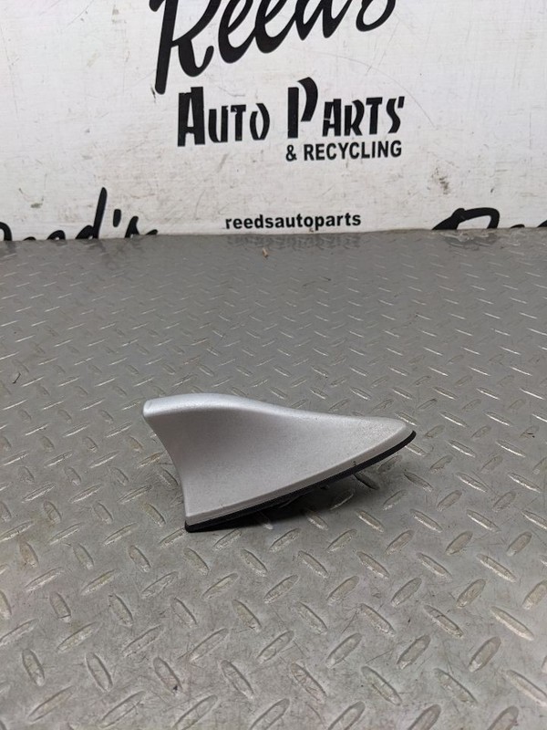 2011-2013 Kia Optima Roof Mounted Radio Audio Antenna 96250- 1173441