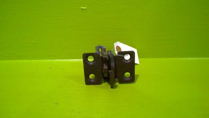 87 88 89 90 91 92 93 94 G2500 PASSENGER RIGHT REAR DOOR LOCK LATCH OEM 2890-10