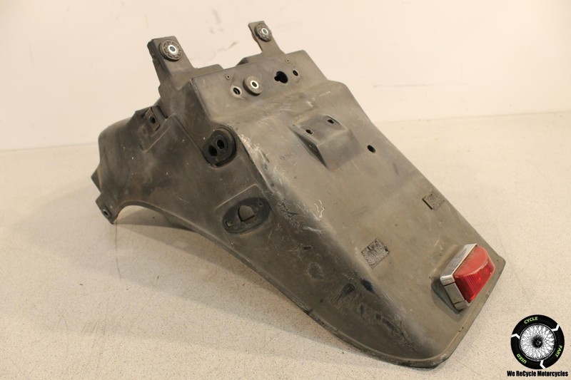 1988 Kawasaki Concours 1000 ZG1000A REAR BACK WHEEL FENDER MUD GUARD ZG 88