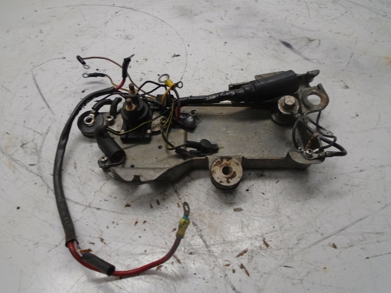 WIRING HARNESS & PLATE 96220A12 MERCURY MARINER 1989-1991 135 150 175 200 Hp