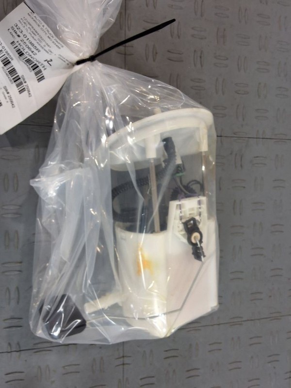 Passenger Fuel Pump Assembly Jet Transfer Pump Fits 11-14 MUSTANG 3484383