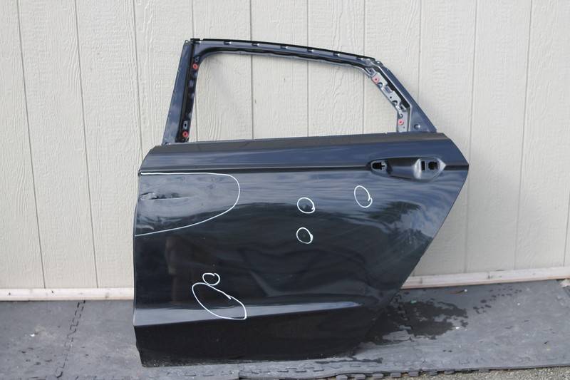 2013-2019 Ford Fusion Left Driver Side Door Shell Oem