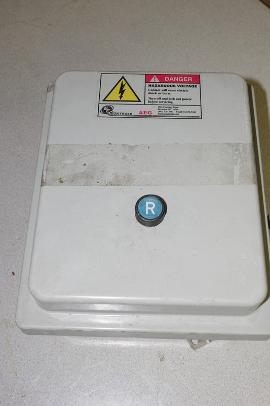 Ultra Guard AM1086RL CSA Enclosure LR89590 BM-411926 w/ Reset