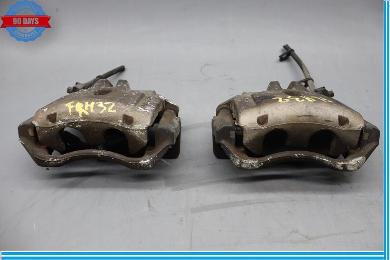 02-05 Ford Thunderbird 3.9L V8 Front Left & Right Brake Caliper Calipers Set Oem