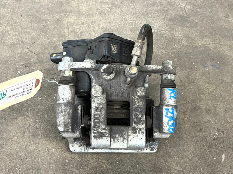 ⭐2025-2026 KIA K4 FWD REAR LEFT DRIVER DISC BRAKE CALIPER BRACKET OEM LOT2730