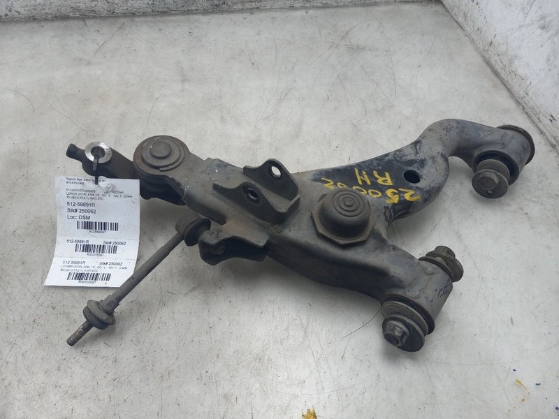 05-15 TOYOTA TACOMA FRONT PASSENGER RIGHT LOWER CONTROL ARM