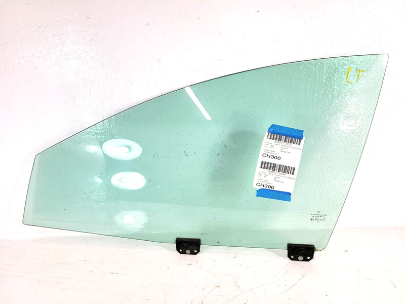 Chrysler 300 Door Window Glass Front Driver Left OEM 1999-2004