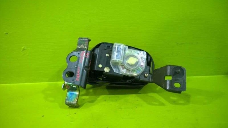 92 93 94 95 PASEO PASSENGER RIGHT FRONT SEAT BELT RETRACTOR OEM 3285-10