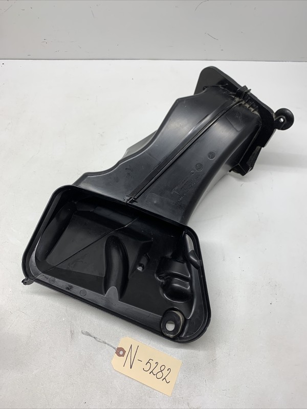 2020-2023 TESLA MODEL Y HVAC AC HEATER CABIN AIR INTAKE DUCT 1499137-00 5282 M19