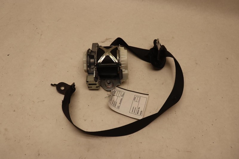 2014-2016 BMW 228I F22 COUPE FRONT RIGHT PASSENGER SIDE SEAT BELT OEM