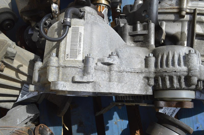 2007-2013 BMW 335I COUPE AWD A/T TRANSMISSION TRANSFER CASE GEAR OEM