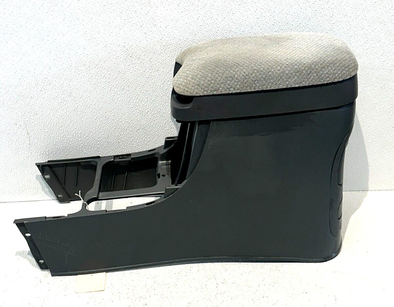05-06 SANTA FE FRONT FLOOR CENTER CONSOLE OEM