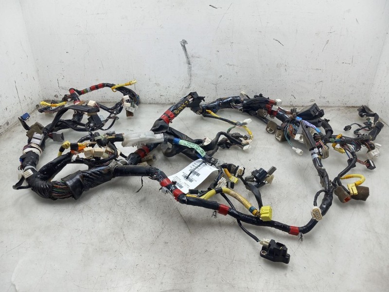 00 LEXUS LX470 DASH WIRE HARNESS 82128-60021
