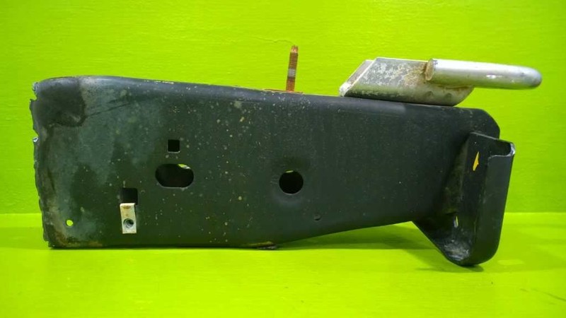 09 10 11 12 13 14 FORD F150 4X4 RIGHT FRONT FRAME RAIL HORN OEM 2848-53
