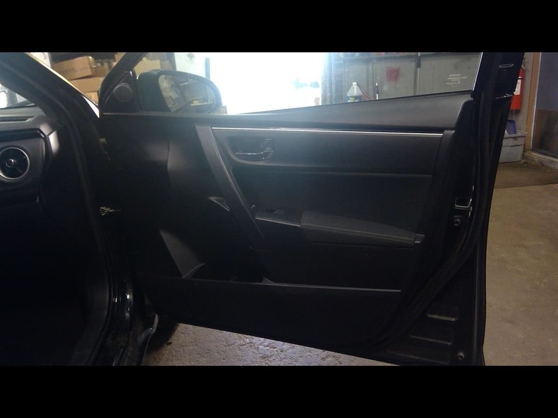 COROLLA 2017 Passenger Right Front Door Trim Panel 1672805