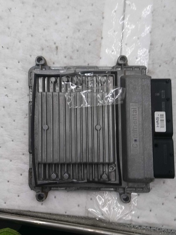 2011 Hyundai Elantra Engine Control Module ECM 2.0L OEM 25000 Miles