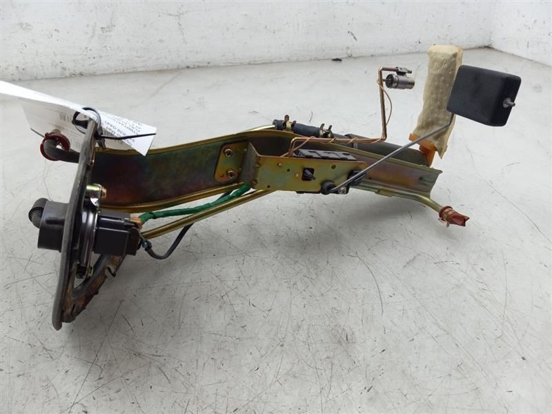 00-02 TOYOTA TUNDRA SR5 EXTENDED CAB 4.7L 4WD AT GAS FUEL PUMP