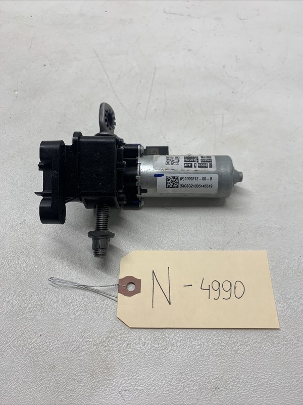 21-22 TESLA MODEL Y FRONT RH RIGHT PASSENGER SEAT ADJUSTER ADJUST MOTOR 4990 B25
