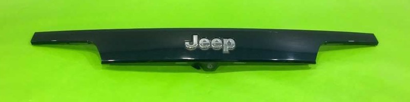 16 GRAND CHEROKEE LIFTGATE HATCH TAILFINISH MOLDING TRIM W/CAMERA OEM 4345-73