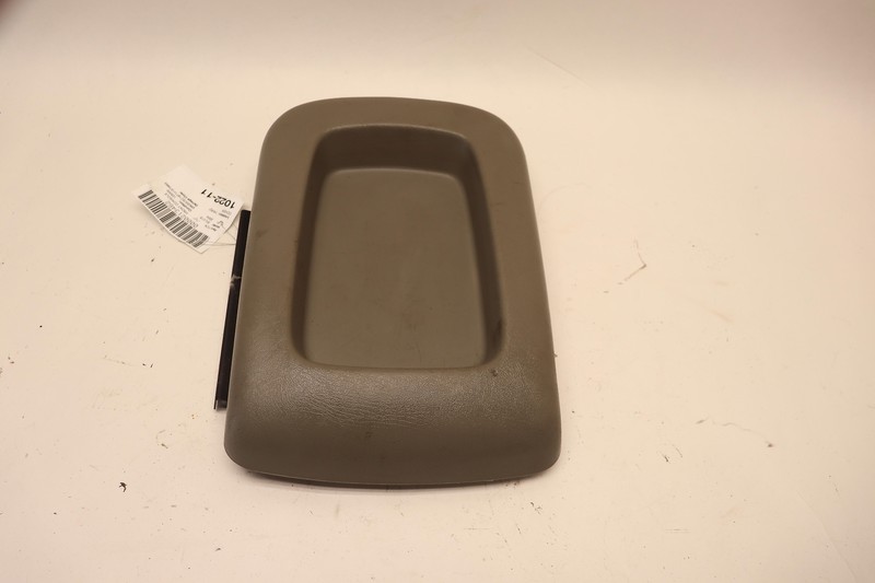 2003-2006 CHEVY SILVERADO 1500 FRONT CENTER CONSOLE LID COVER ARM REST OEM