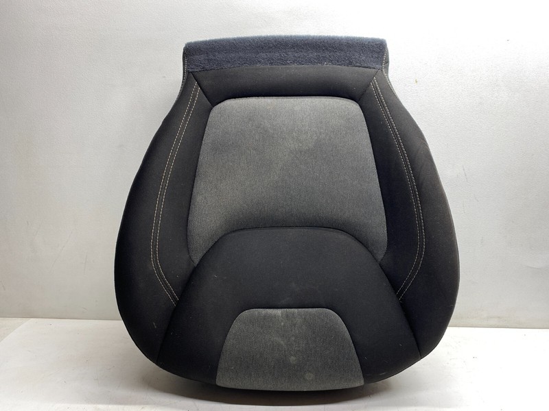 2014-2018 JEEP CHEROKEE LEFT FRONT LOWER SEAT CUSHION BLACK/GRAY